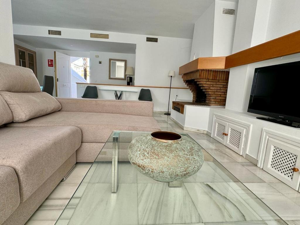 Apartamentos Naranjos Del Sol Marbellac Extérieur photo