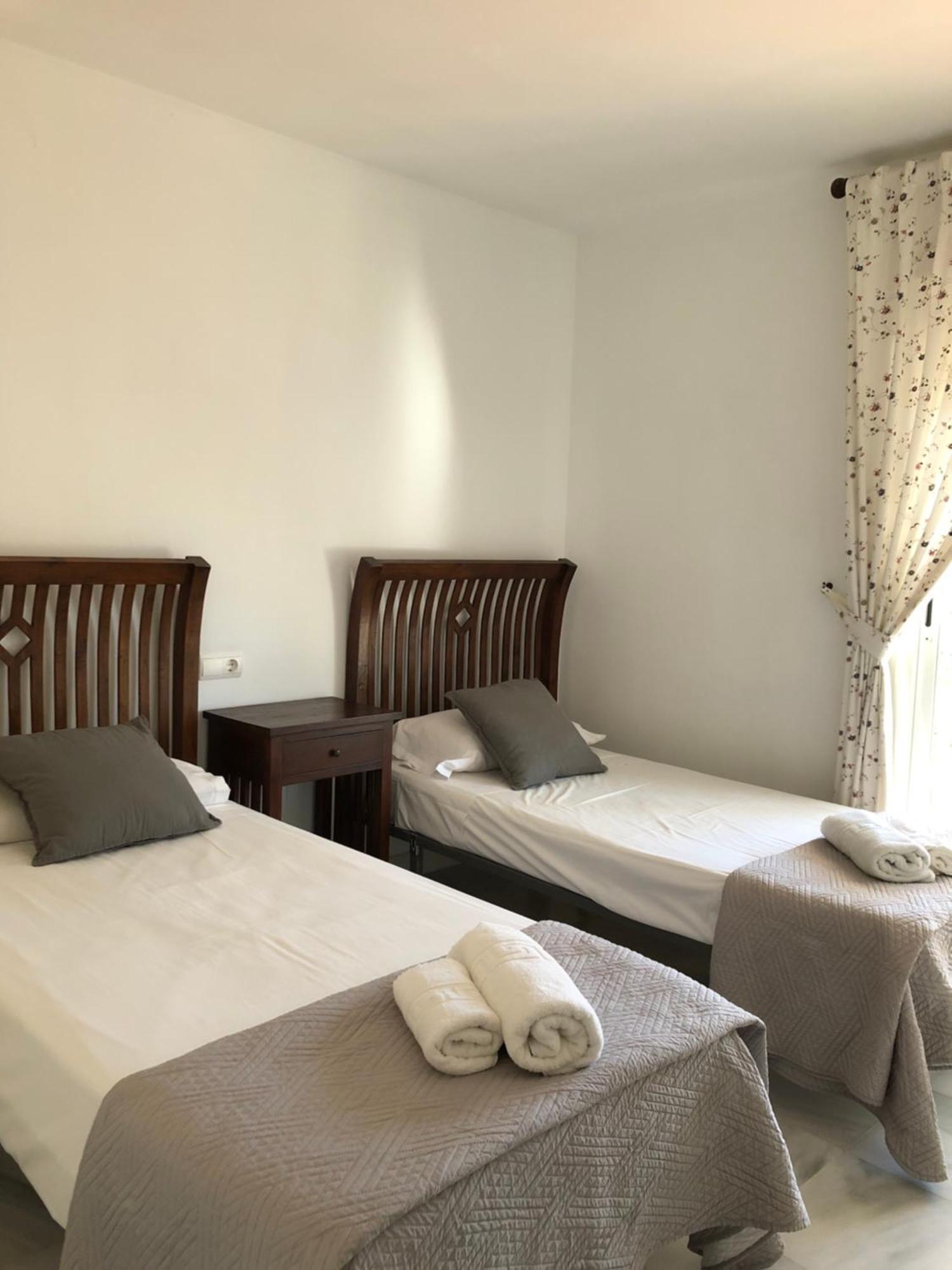 Apartamentos Naranjos Del Sol Marbellac Extérieur photo