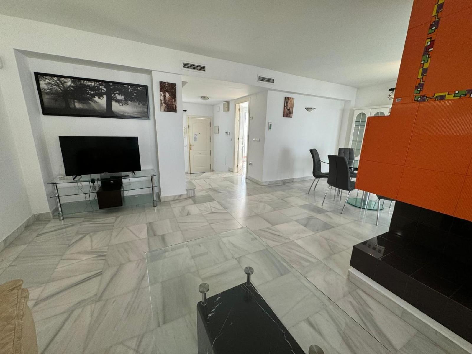 Apartamentos Naranjos Del Sol Marbellac Extérieur photo