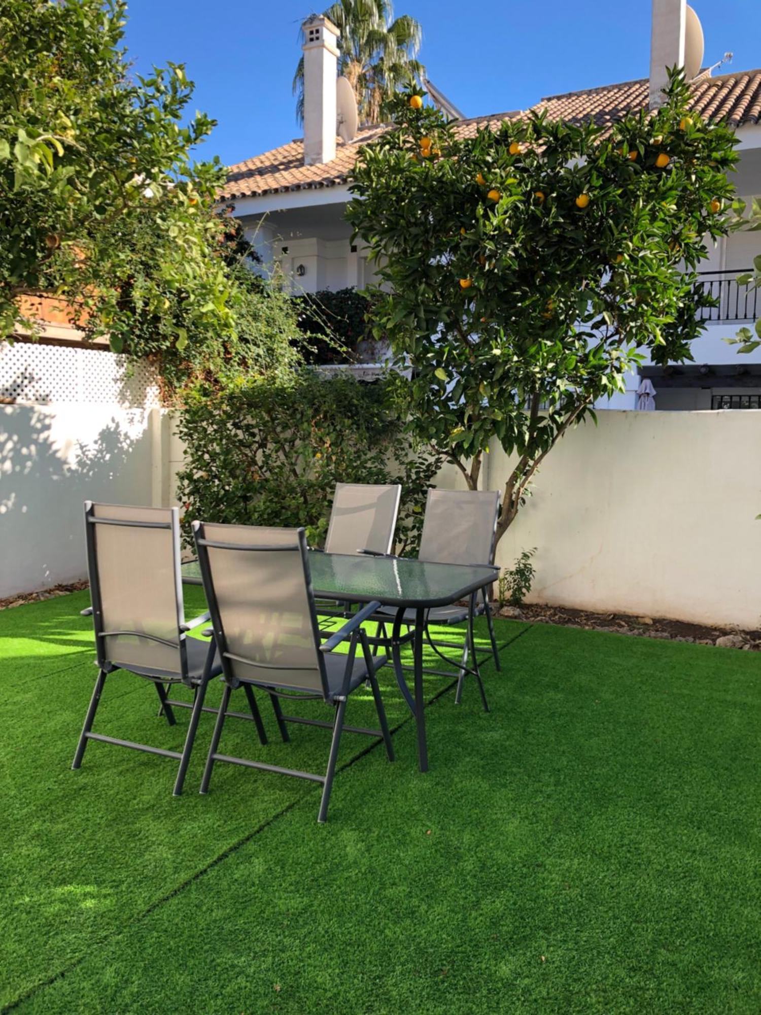 Apartamentos Naranjos Del Sol Marbellac Extérieur photo