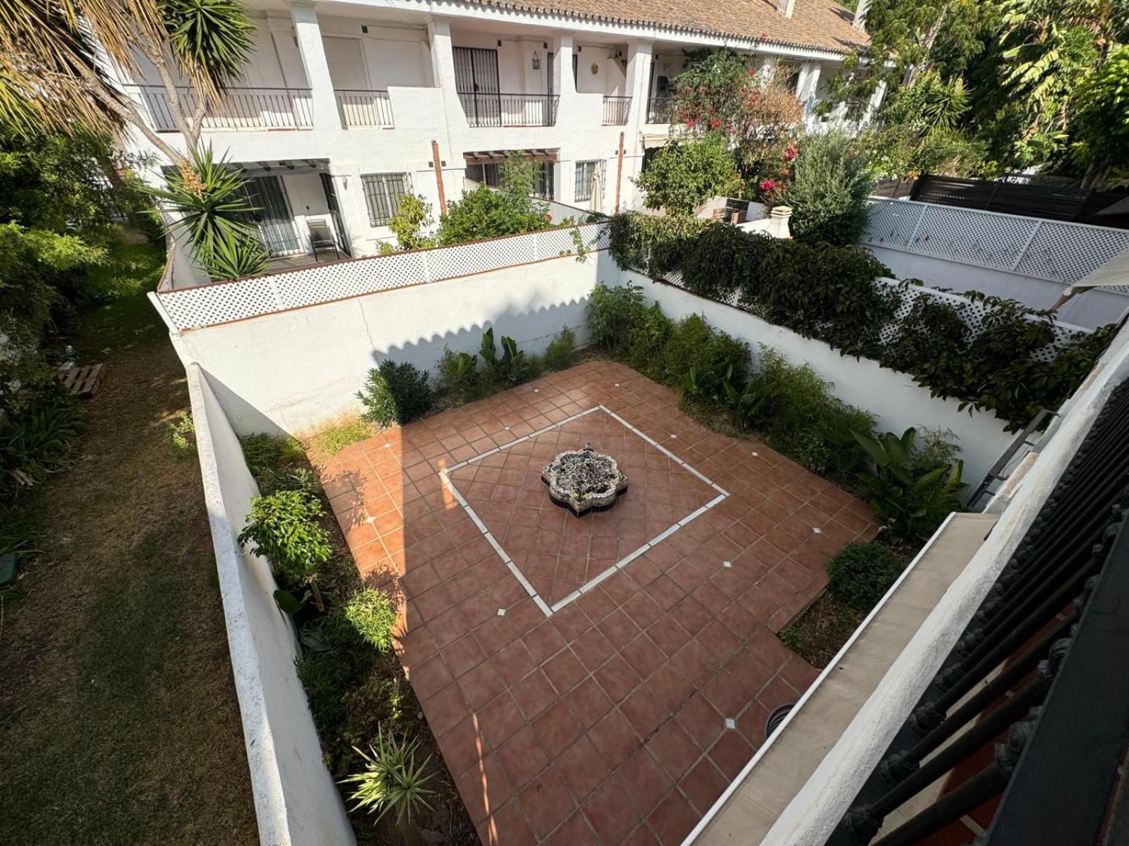 Apartamentos Naranjos Del Sol Marbellac Extérieur photo